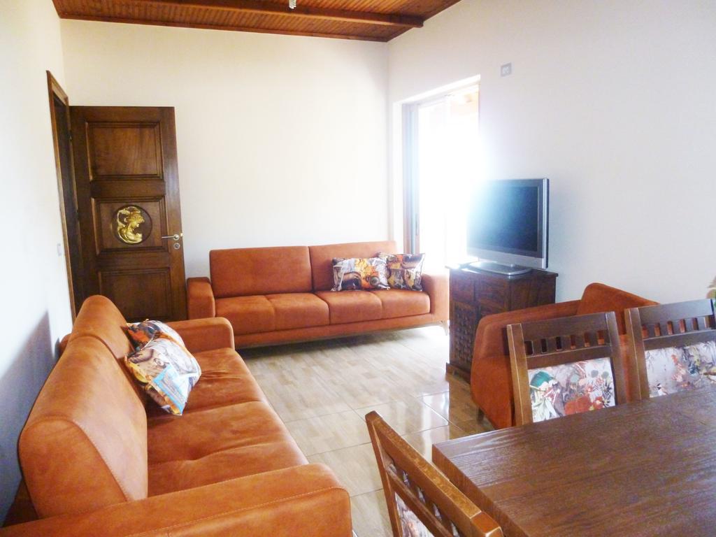 Vila Altini بورش المظهر الخارجي الصورة